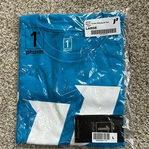 Men’s 1st phorm large Tee